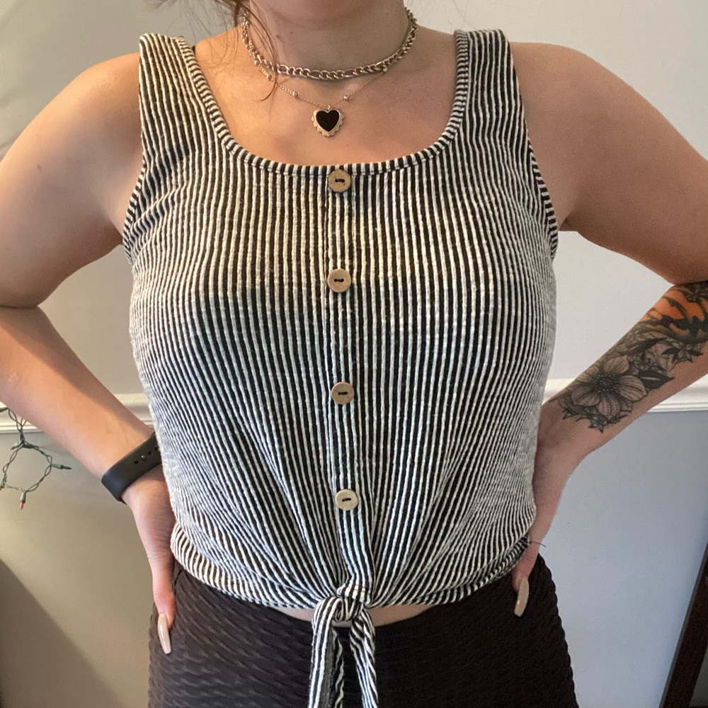 Stripped tank top back & white size L